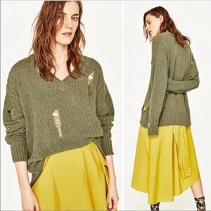 Zara Army Green V-Neck Sweater with Distressed Details Size Medium